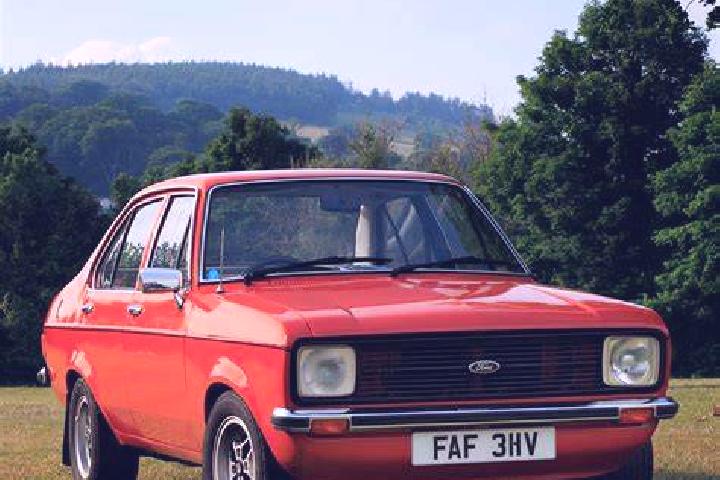 Fairest of them All slot machine