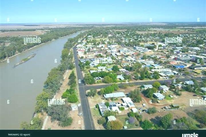 Mr. Crystalman: Hold N Link slot