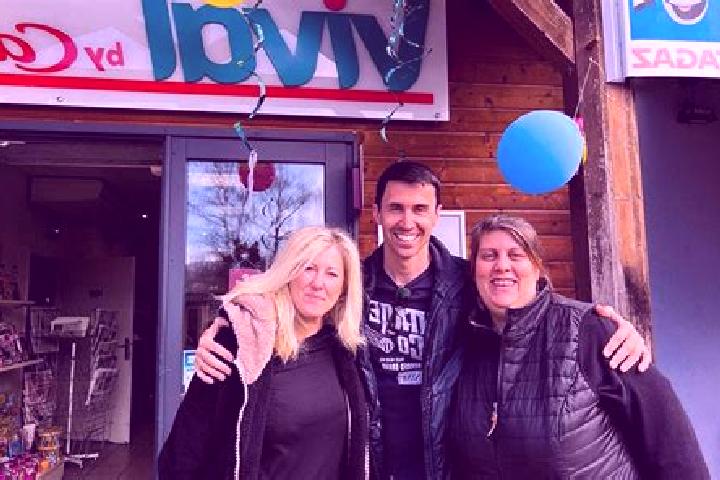 Pixel Invaders slot